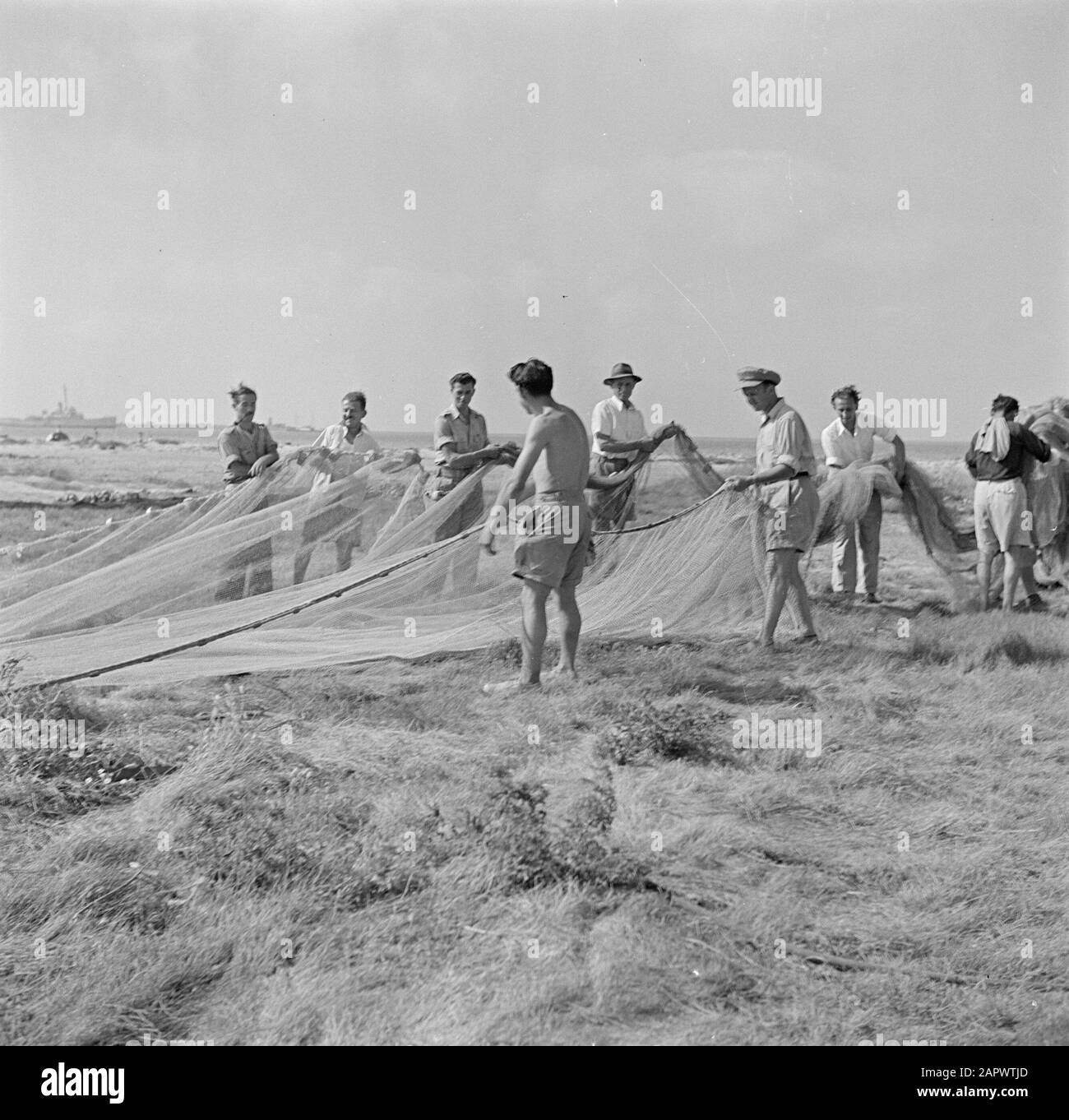 Retraining Fish 1940s israel fishermen hi-res stock photography and images - Alamy