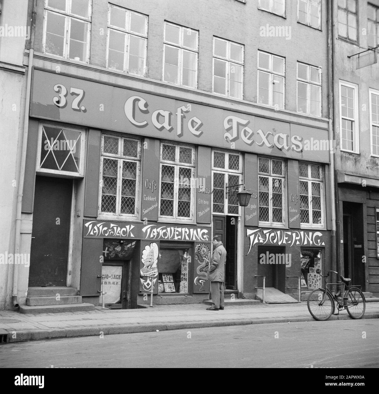 Nyhavn tattoo copenhagen hires stock photography and images Alamy