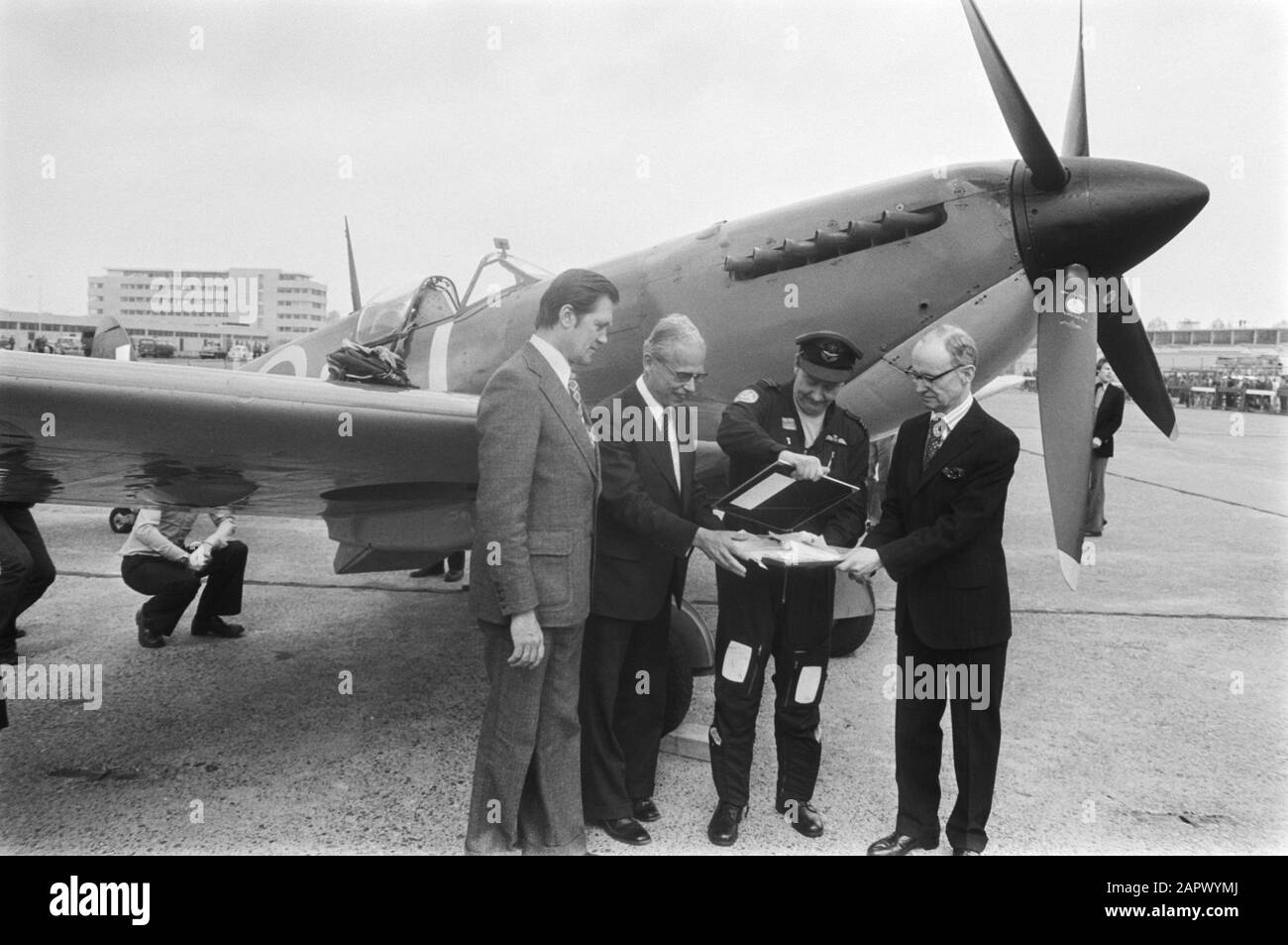 Old RAF aircraft at Schiphol; Spitfire of the Battle of Britain Memorial Flight Date: May 5, 1976 Location: Noord-Holland, Schiphol Keywords: commemorations, aviation, Second World War, aircraft Setting name: Spitfire Stock Photo