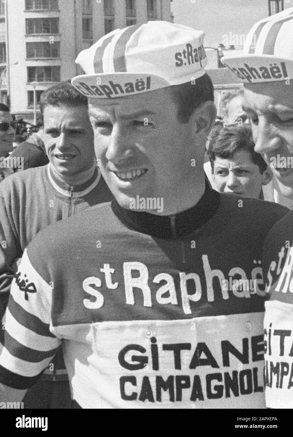 The St. Raphael-Gitanes team flnr: Seamus Elliott Date: 24 June 1964 Stock Photo