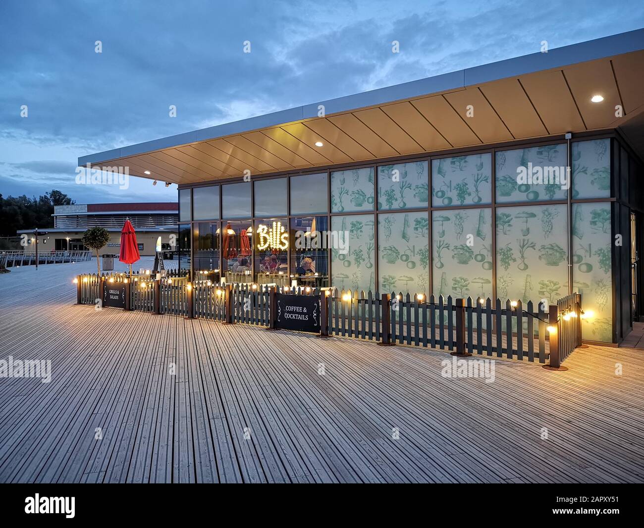 Rushden lakes shopping centre hires stock photography and images Alamy