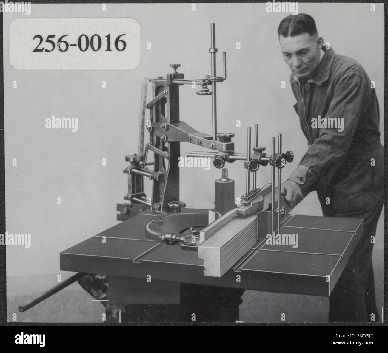 Swiss safety of the milling machine Swiss security of the milling ...