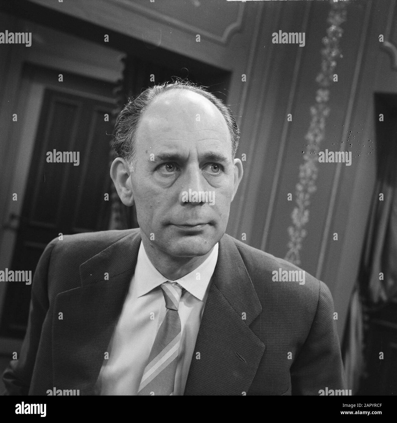 Het naderen van een brug Roel Bentz van den Berg Doorbraak Boeken Het naderen van een brug Roel Bentz van den Berg Doorbraak Boeken