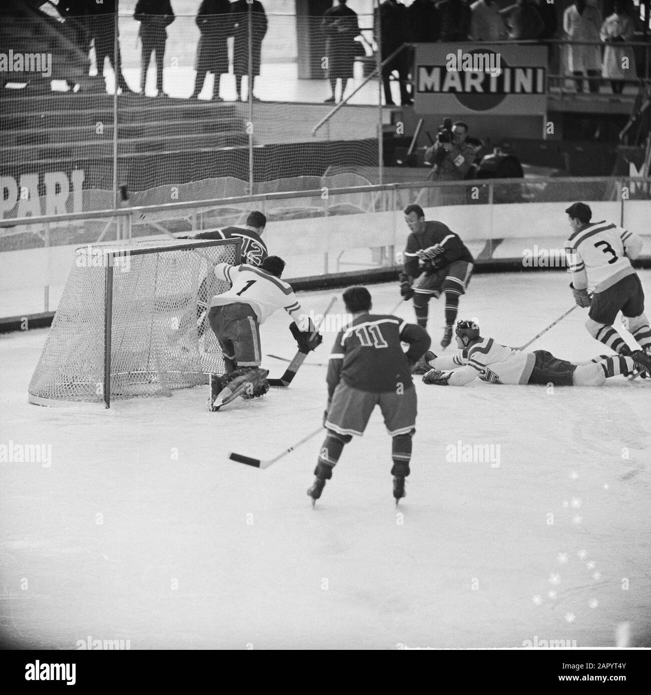 Ice hockey world championships Black and White Stock Photos & Images