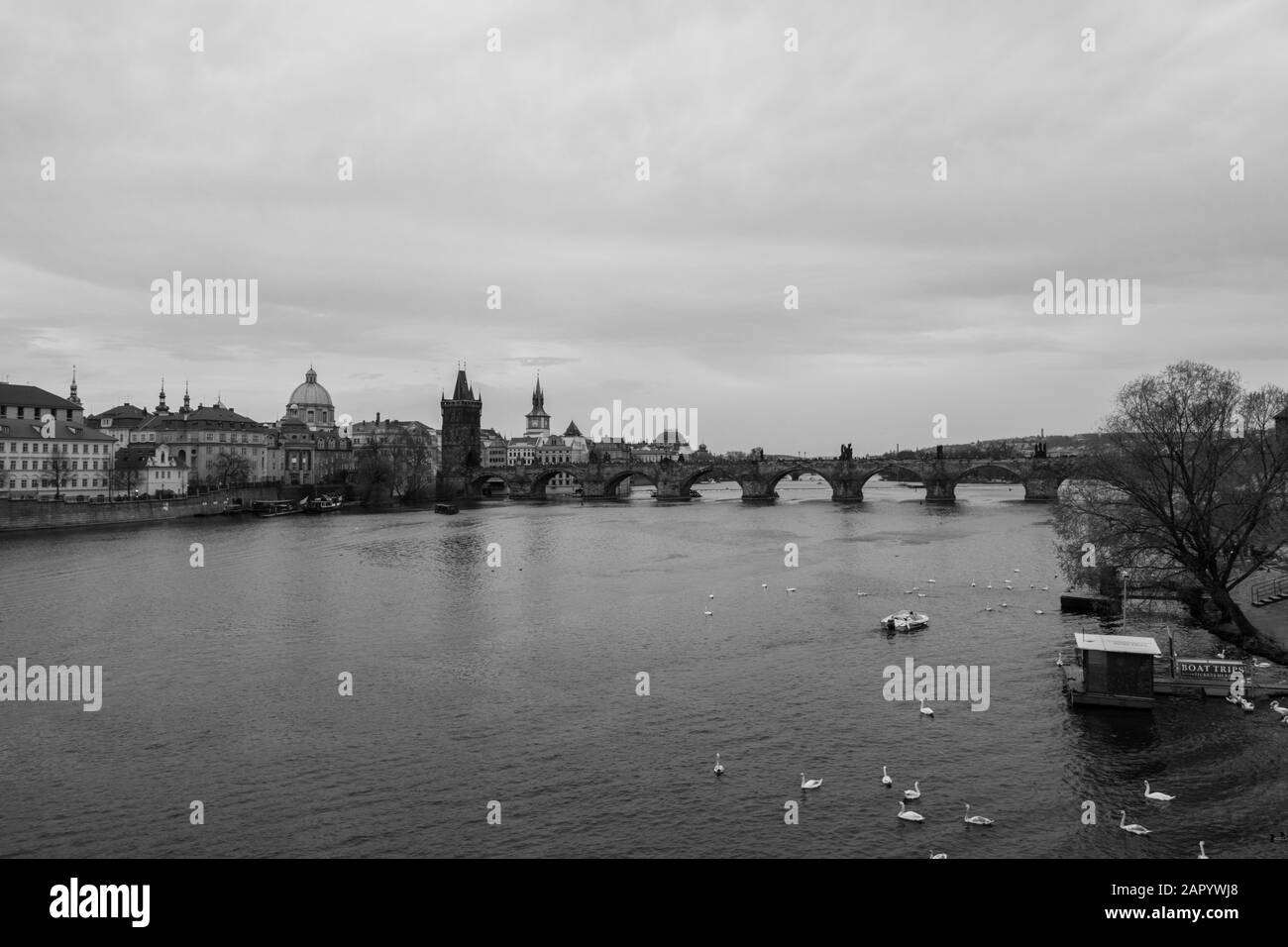 Prague castle skyline Black and White Stock Photos & Images - Alamy