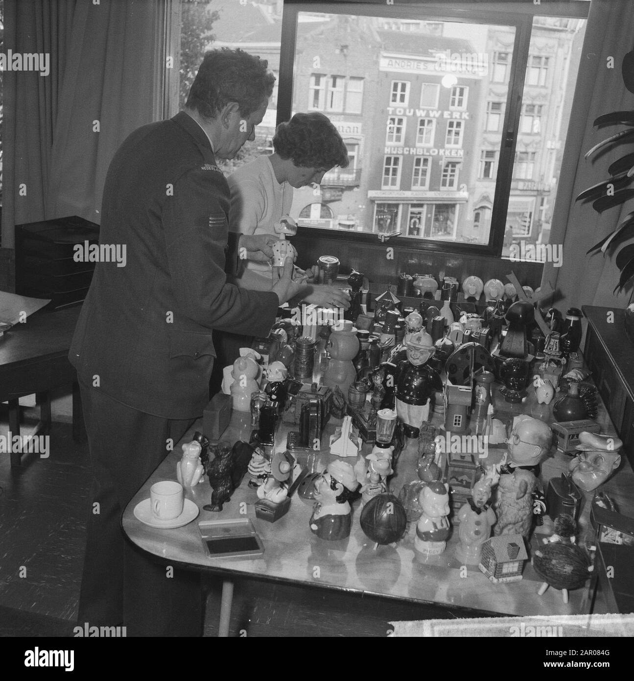 One second largest collection of piggy banks of the world Date October