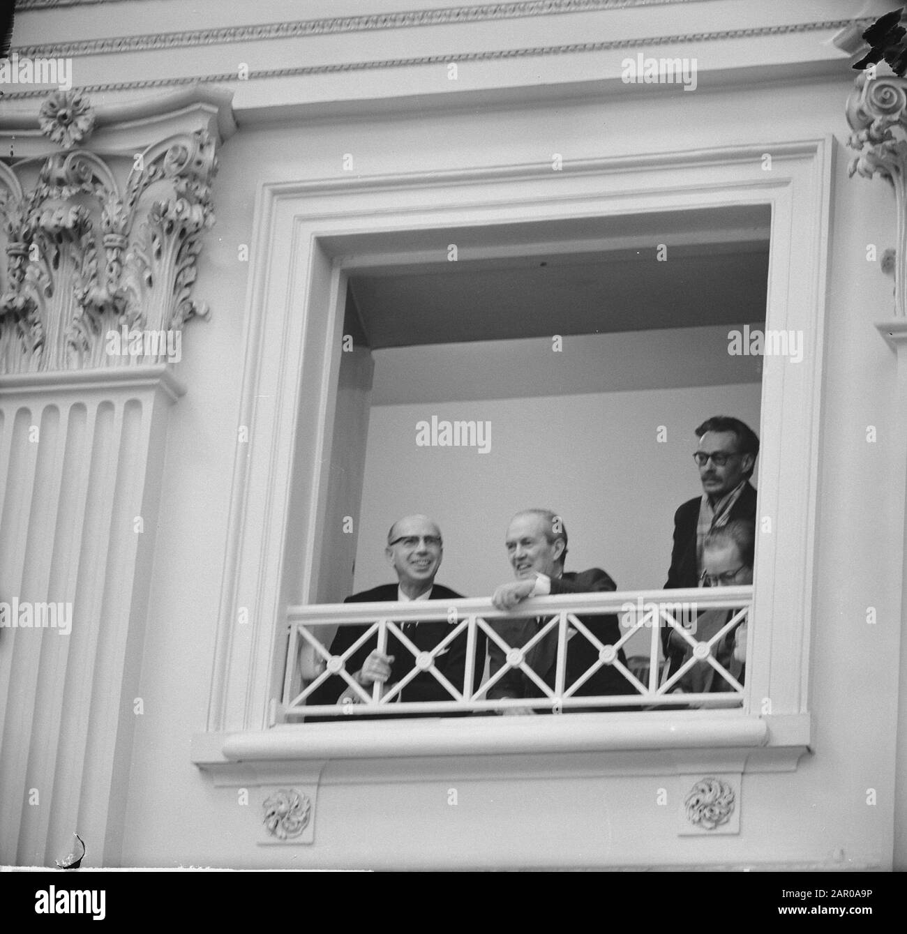 Minister Luns during his speech in the House of Representatives, foreign interest in Lower House, left Mr. Cidor (Israel) and right Dr. Winterstein (Austria) Date: 31 January 1963 Location: Den Haag, Zuid-Holland Keywords: redes Personal name: Cidor, Dr. Winterstein, Luns, J.A.M.H., Luns, Joseph Stock Photo