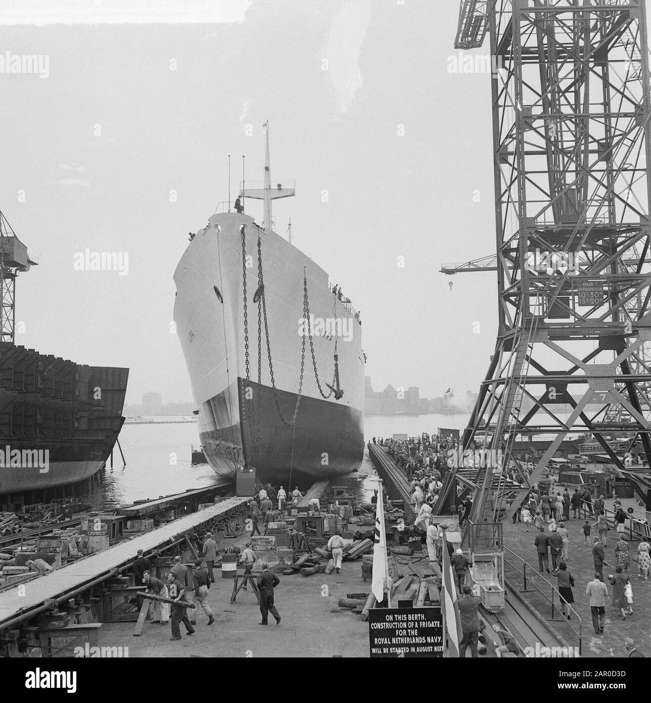 Tewaterlating Nara 10.600 ton at shipyard NDSM in Amsterdam Date: 5 July 1963 Location: Amsterdam, Noord-Holland Keywords: Tewaterlatingen, shipyards Institution name: NDSM Stock Photo
