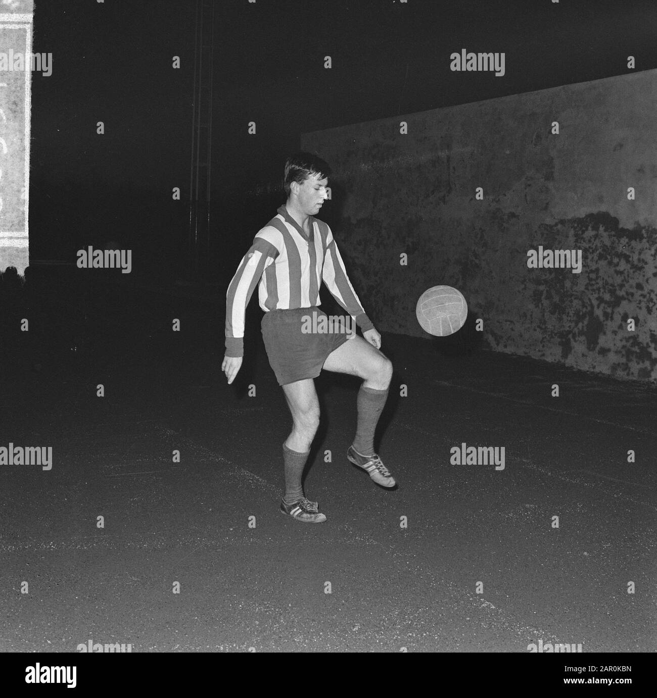 Swiss Cup 1952/53 semi final FC Zurich 1953 Switzerland Old Photo 1