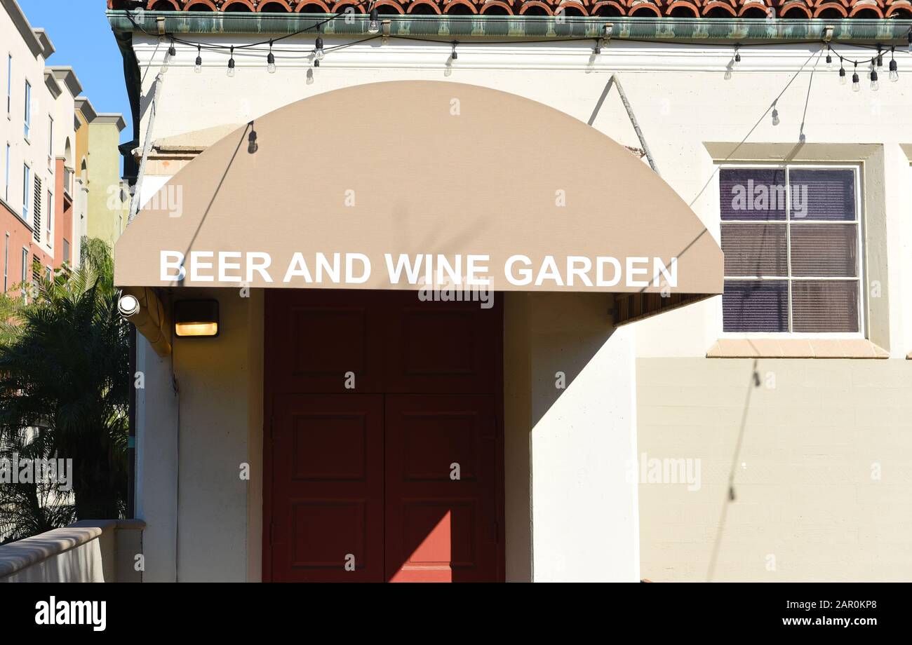 FULLERTON, CALIFORNIA - 24 JAN 2020: Beer and Wine Garden awning at the Fullerton Museum Center a weekly farmers market with live music and beer and w Stock Photo