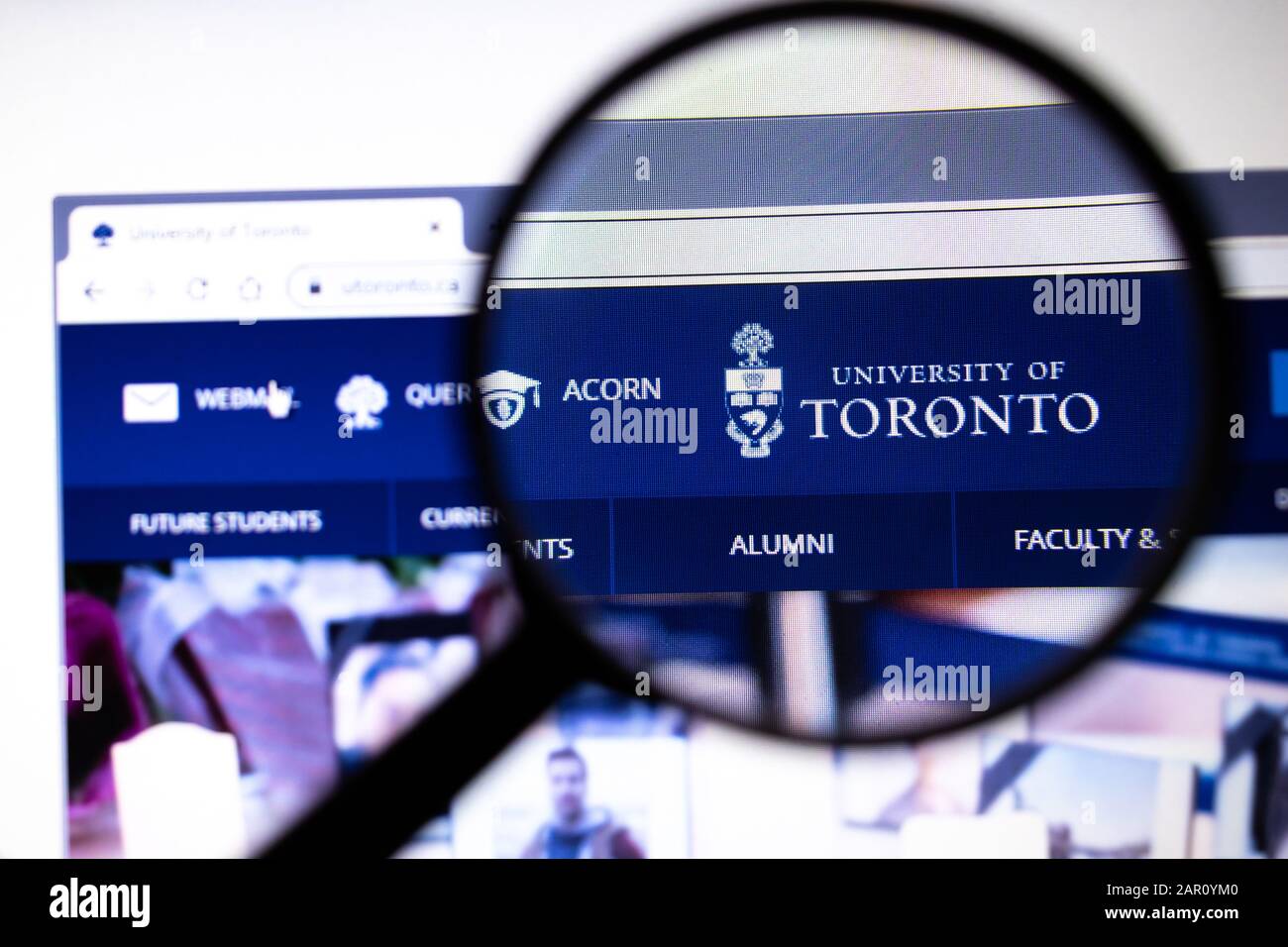 Los Angeles, California, USA - 23 January 2020: University of Toronto website page. Utoronto.ca logo on display screen, Illustrative Editorial Stock Photo