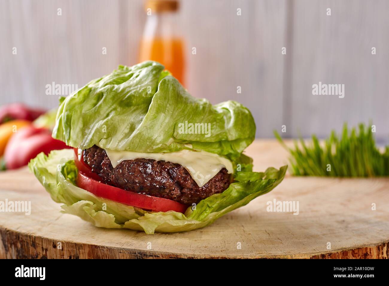 Ground beef salad hires stock photography and images Alamy