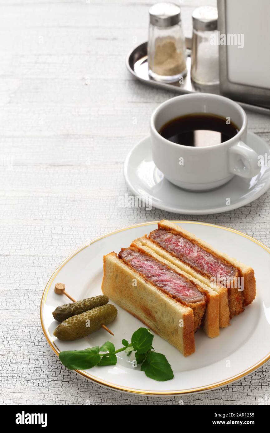 homemade beef katsu sandwich, japanese food Stock Photo Alamy