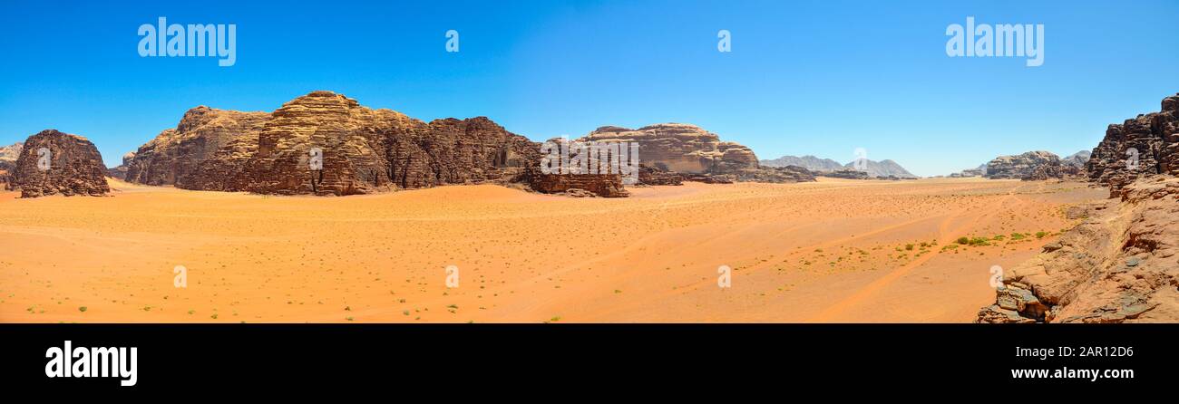 Panoramic view of Wadi Rum desert, Jordan Stock Photo