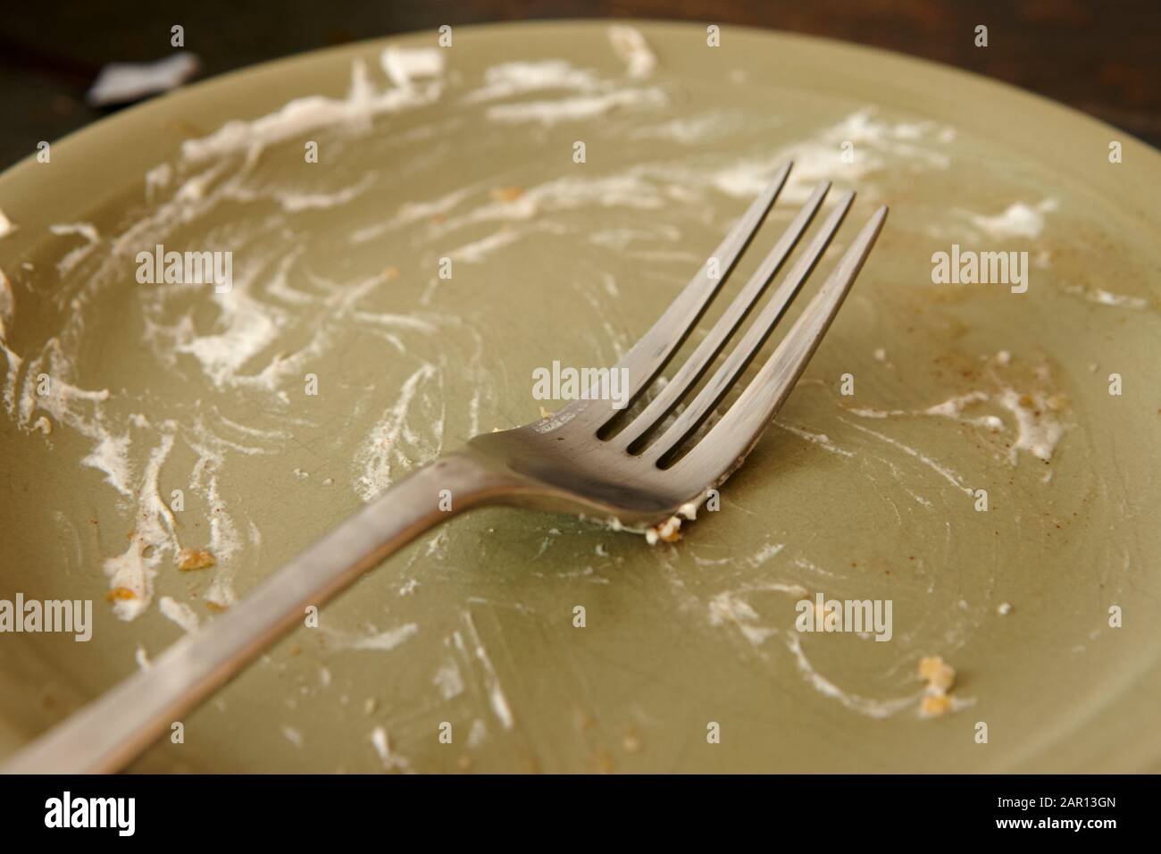 Empty Pie Plate Hi res Stock Photography And Images Alamy Empty pie plate hi res stock photography and images alamy