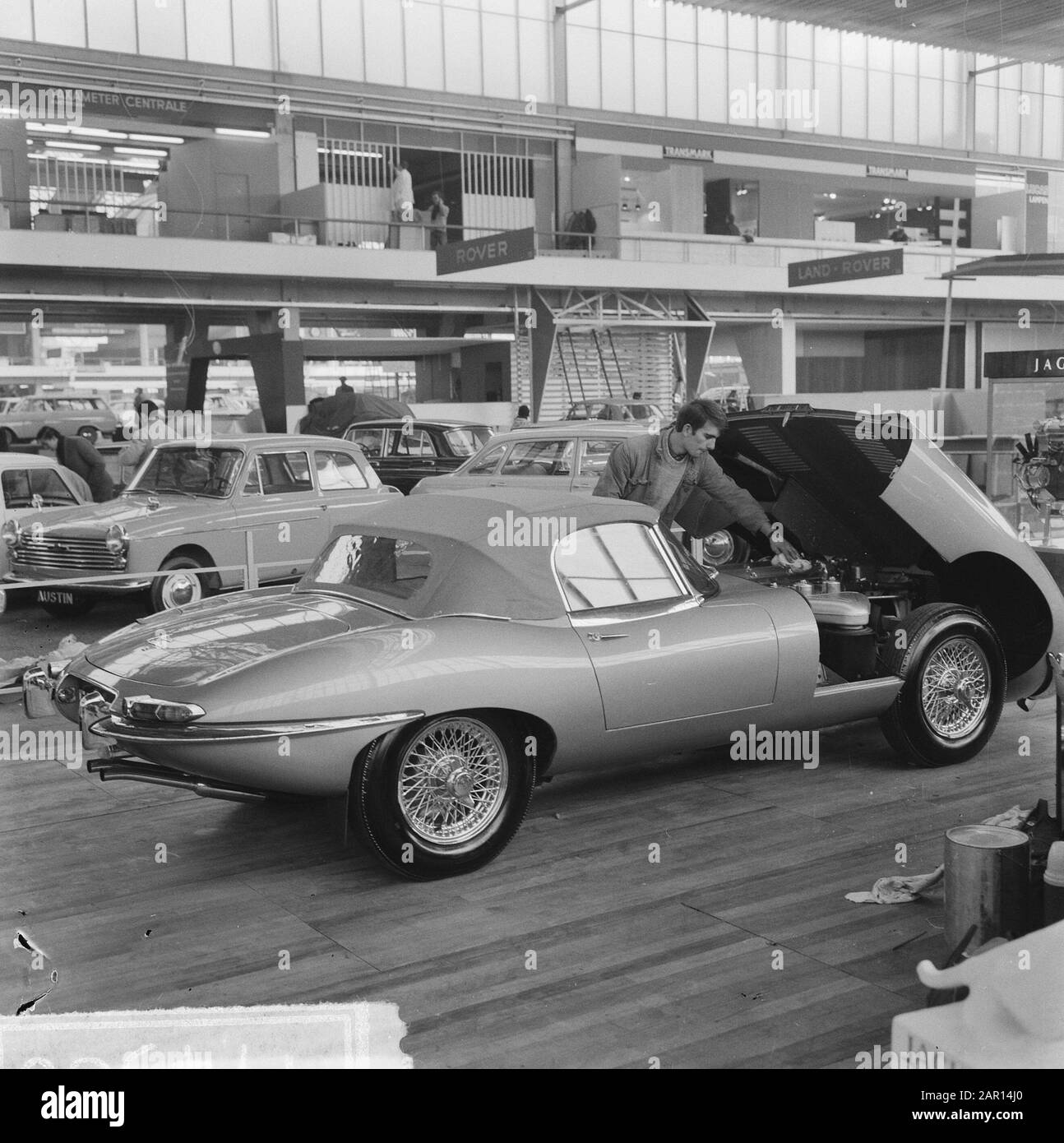 RAI car exhibition, Jaguar E-type Date: 16 February 1965 Keywords: cars, exhibitions Institution name: RAI Stock Photo