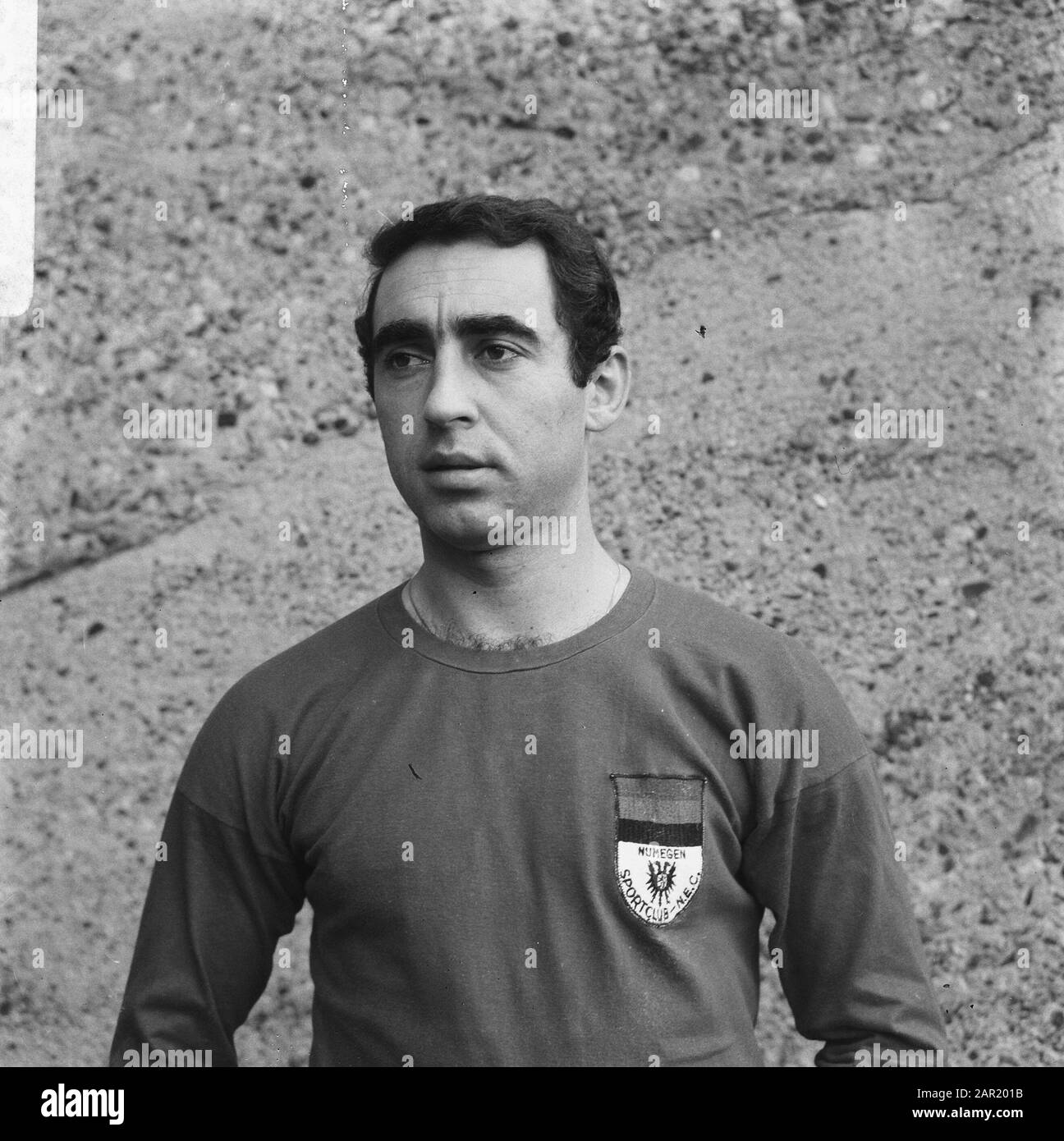 NIJMEGEN, NETHERLANDS - JANUARY 21: (L-R): Arian Kastrati of Fortuna  Sittard disappointed after defeat in extra time (3:2) during the Dutch KNVB  Cup m Stock Photo - Alamy