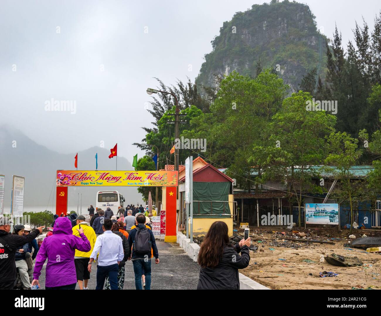 Cat ba island ferry hires stock photography and images Alamy