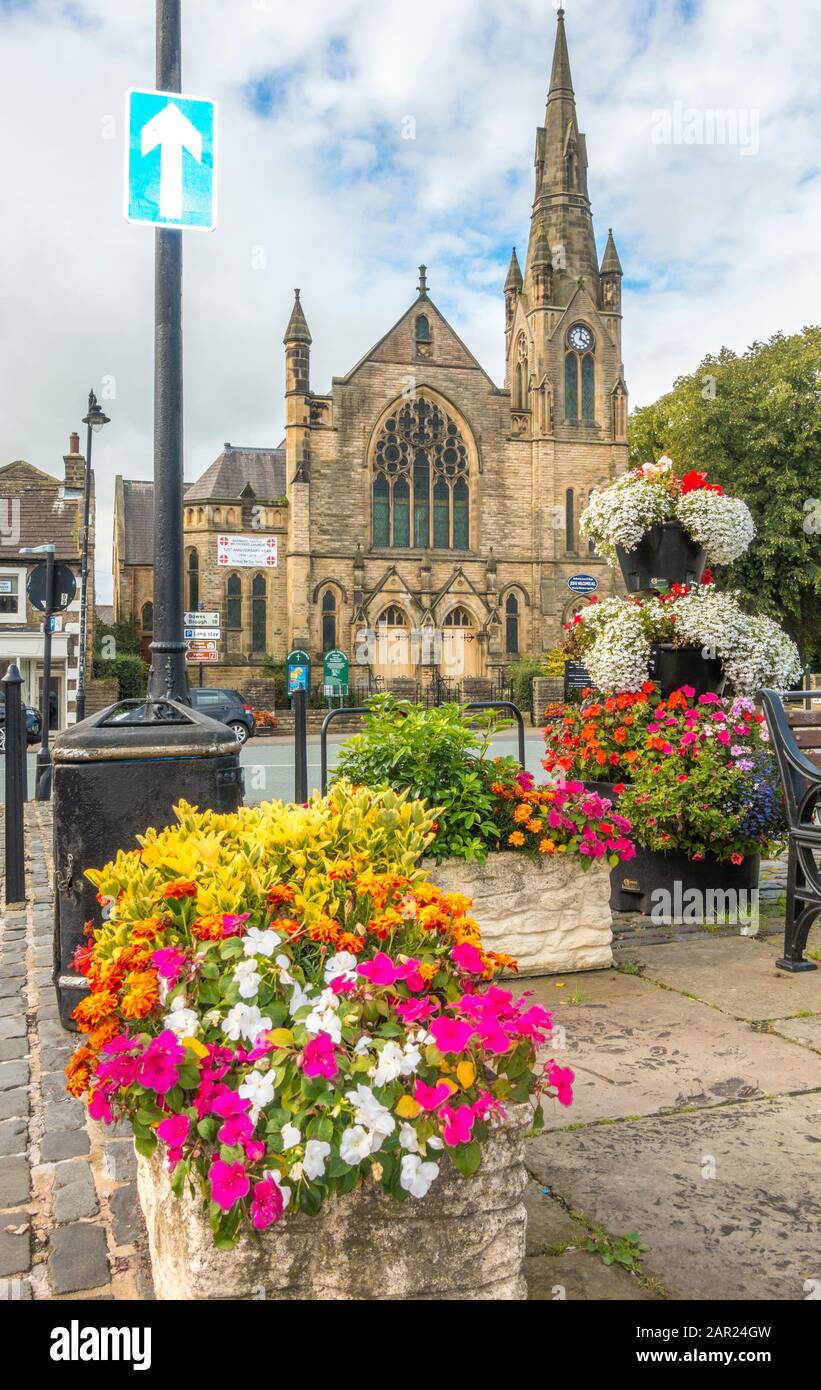 Trinity Flower High Resolution Stock Photography And Images Alamy Trinity Flower High Resolution Stock Photography And Images Alamy