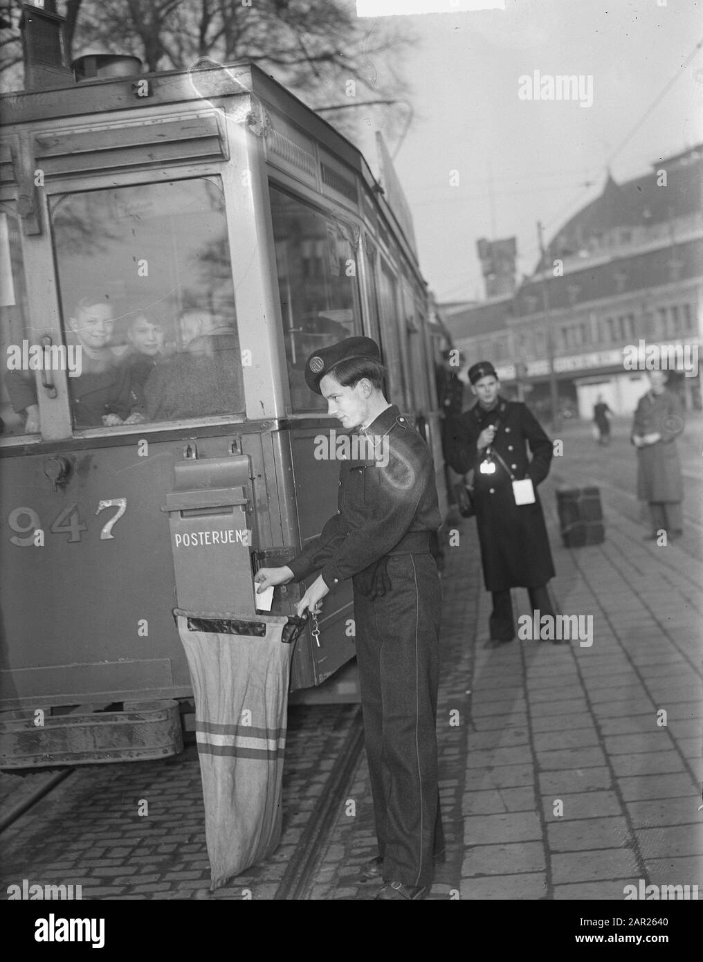 New uniform PTT Date: December 10, 1949 Keywords: uniforms Institutional name: PTT Stock Photo