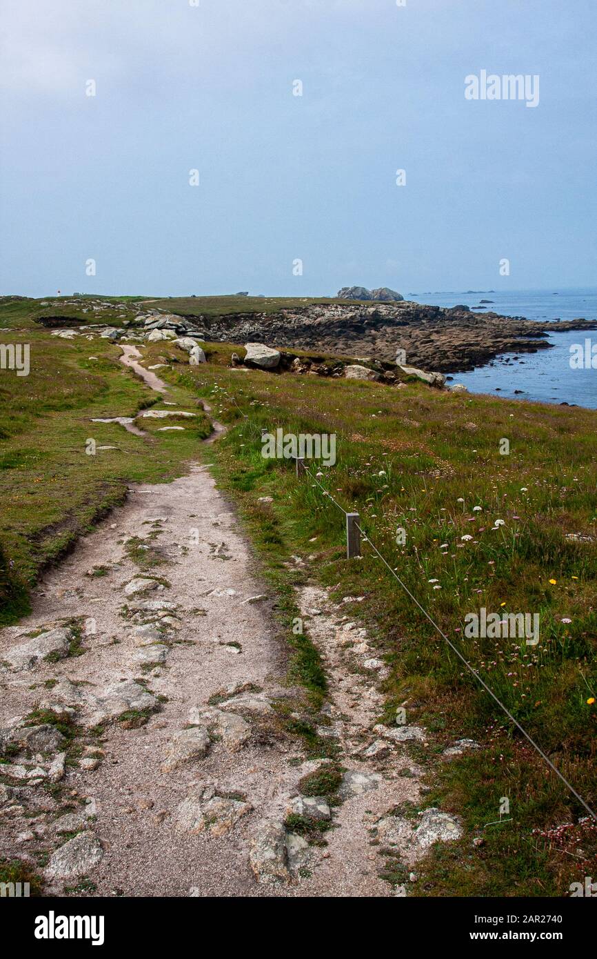 France, Brittany, Landunvez, NE of Porspoder, St Samson Chapel, ermitage, Saint Tunvez, cliff walk, seaside walk, hiking, Stock Photo