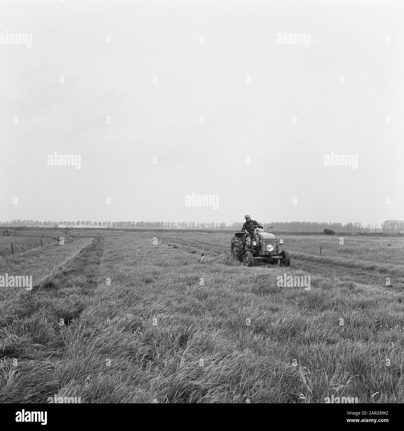 extraction, sowing, harvesting, crops, mowing, grassland Date 1968