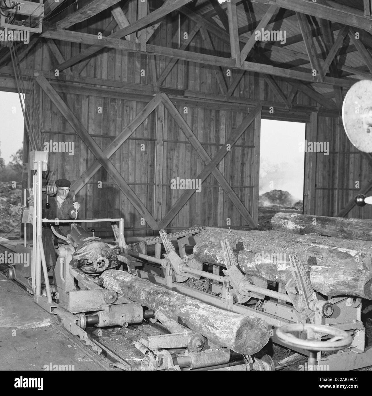 woodworking, sawmills, operating positions, sawtrucks, transformer