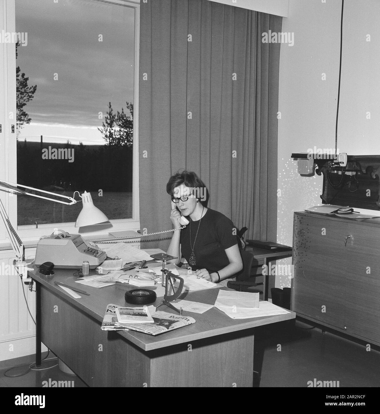 Interior workplace Black and White Stock Photos & Images - Alamy