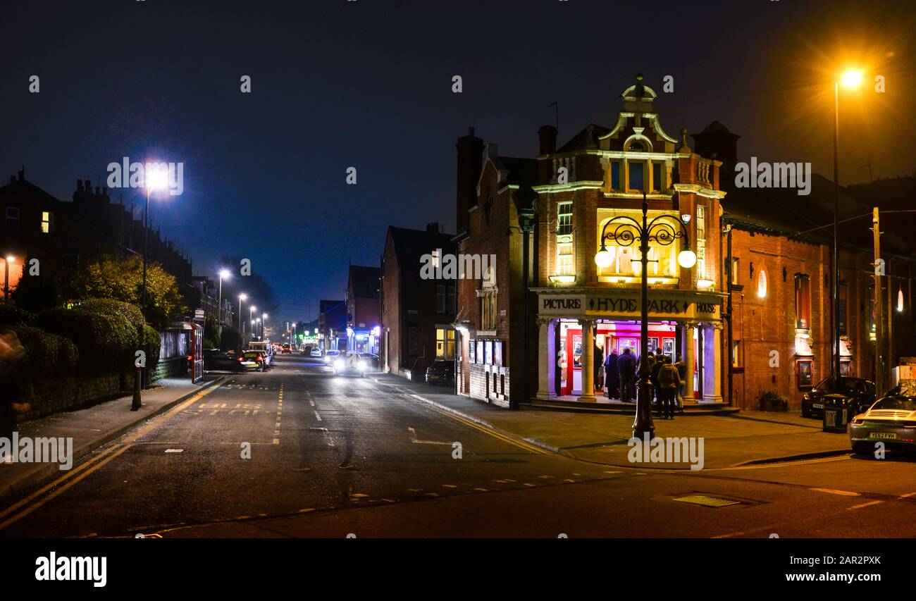Hyde Park Picture House in Leeds Stock Photo Alamy
