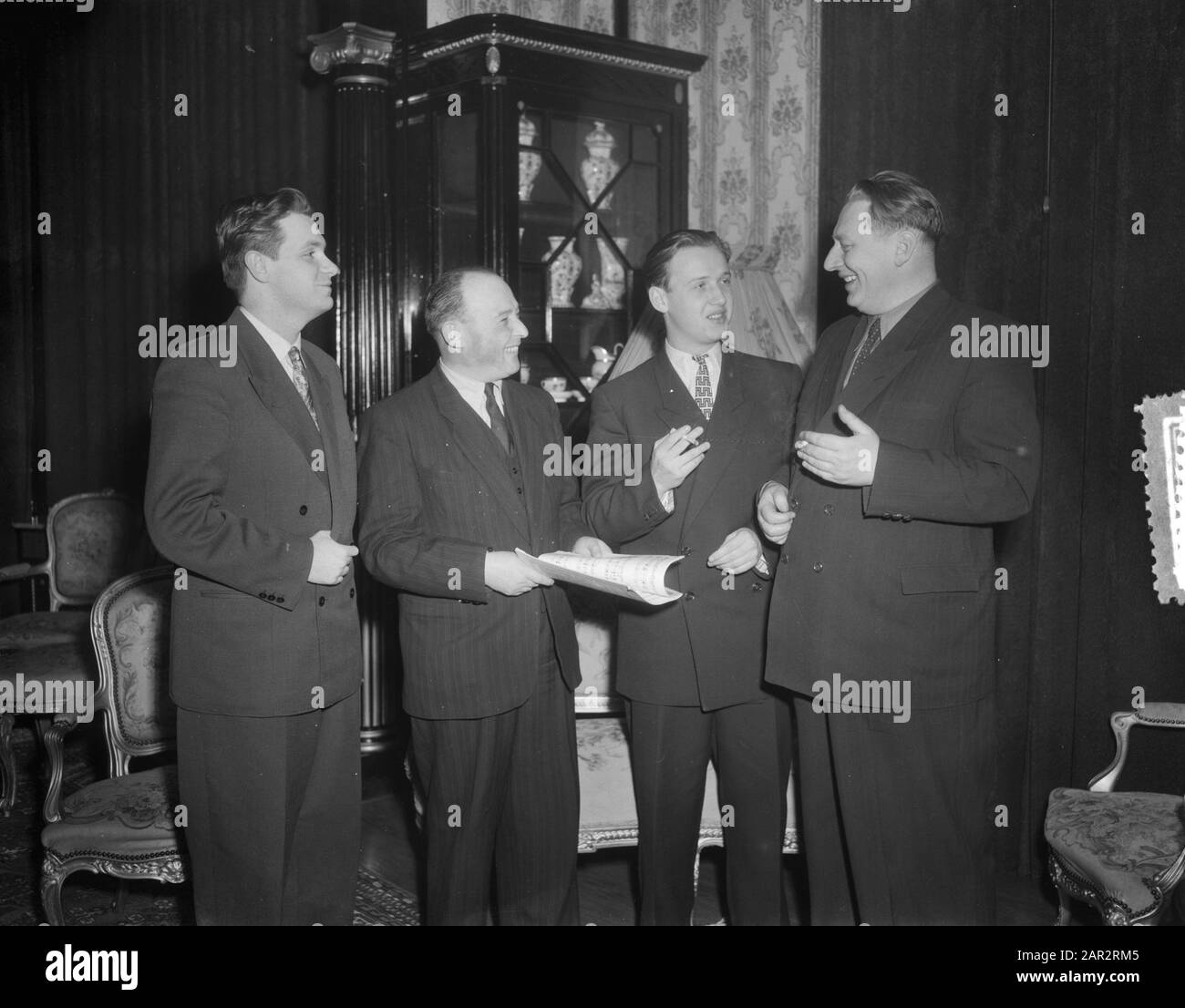 Russian musicians in our country J. Bezzodmi Date: 29 December 1953 Keywords: musicians Person name: J. Bezzodmi Stock Photo