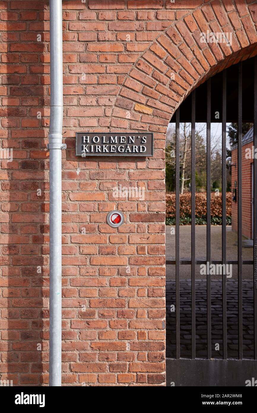 Entrance to Cemetery of Holmen (Holmens Kirkegård), Øster Farimagsgade, Copenhagen, Denmark Stock Photo