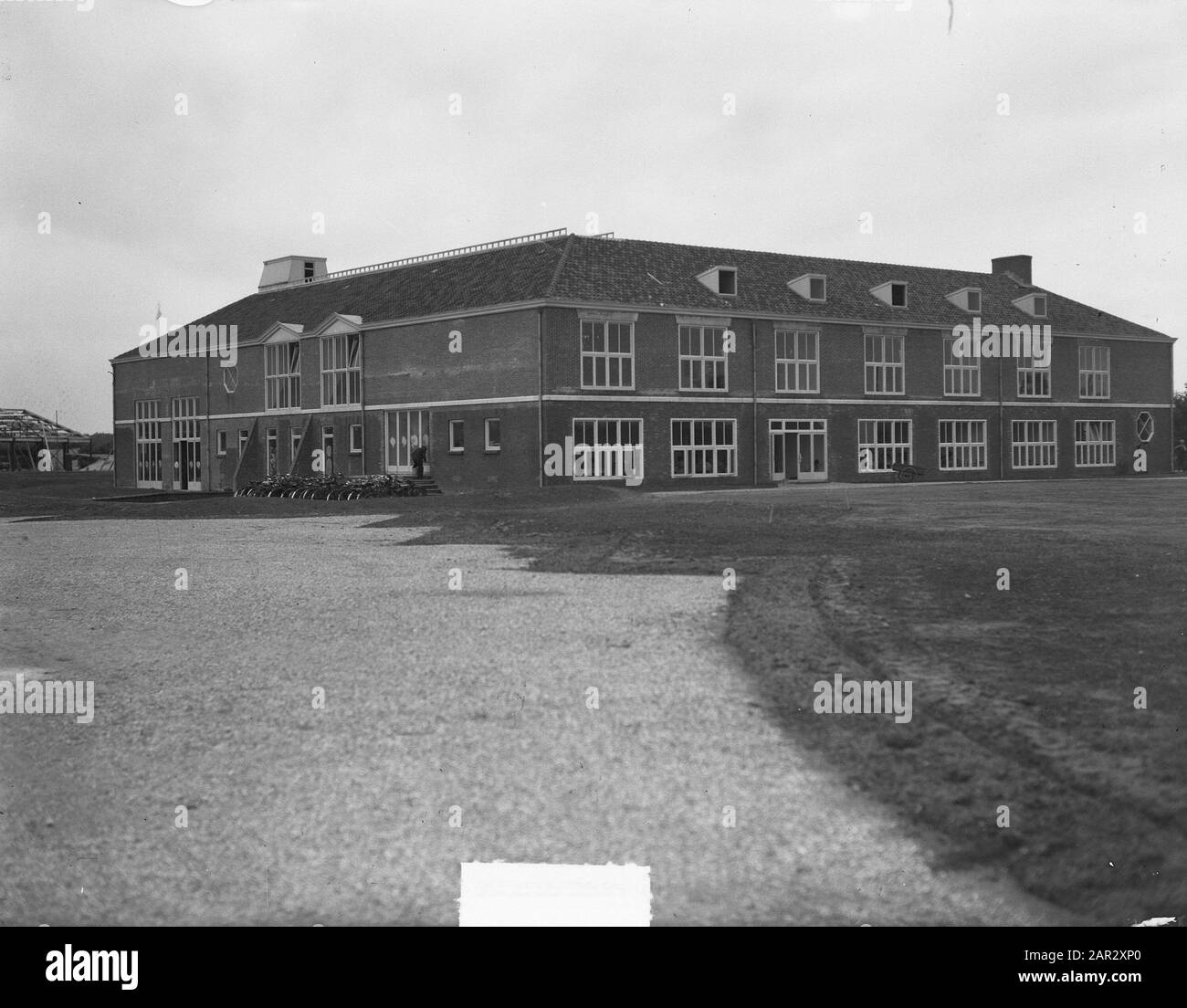 New school building Kees Boeke? Date: 12 September 1950 Keywords: school buildings Stock Photo