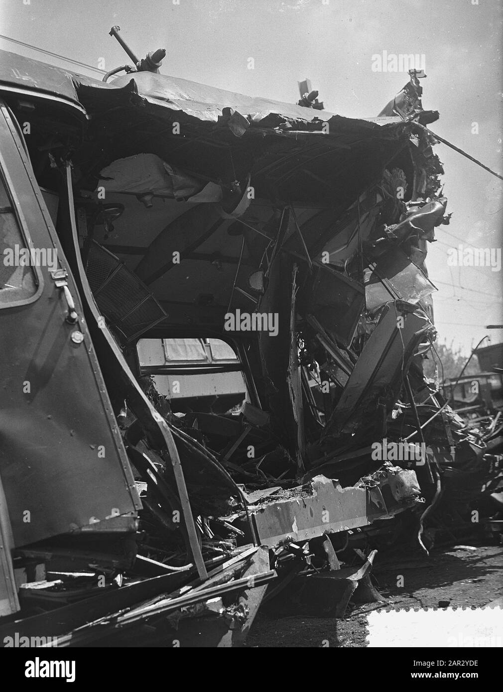 Train Accident Passenger- And Freight Train Geldermalsen Date: 29 May