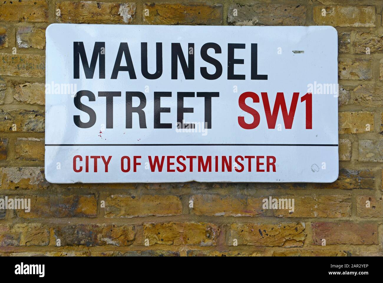Maunsel Street street sign in the City of Westminster SW1 on the side of a building. London, UK. Stock Photo