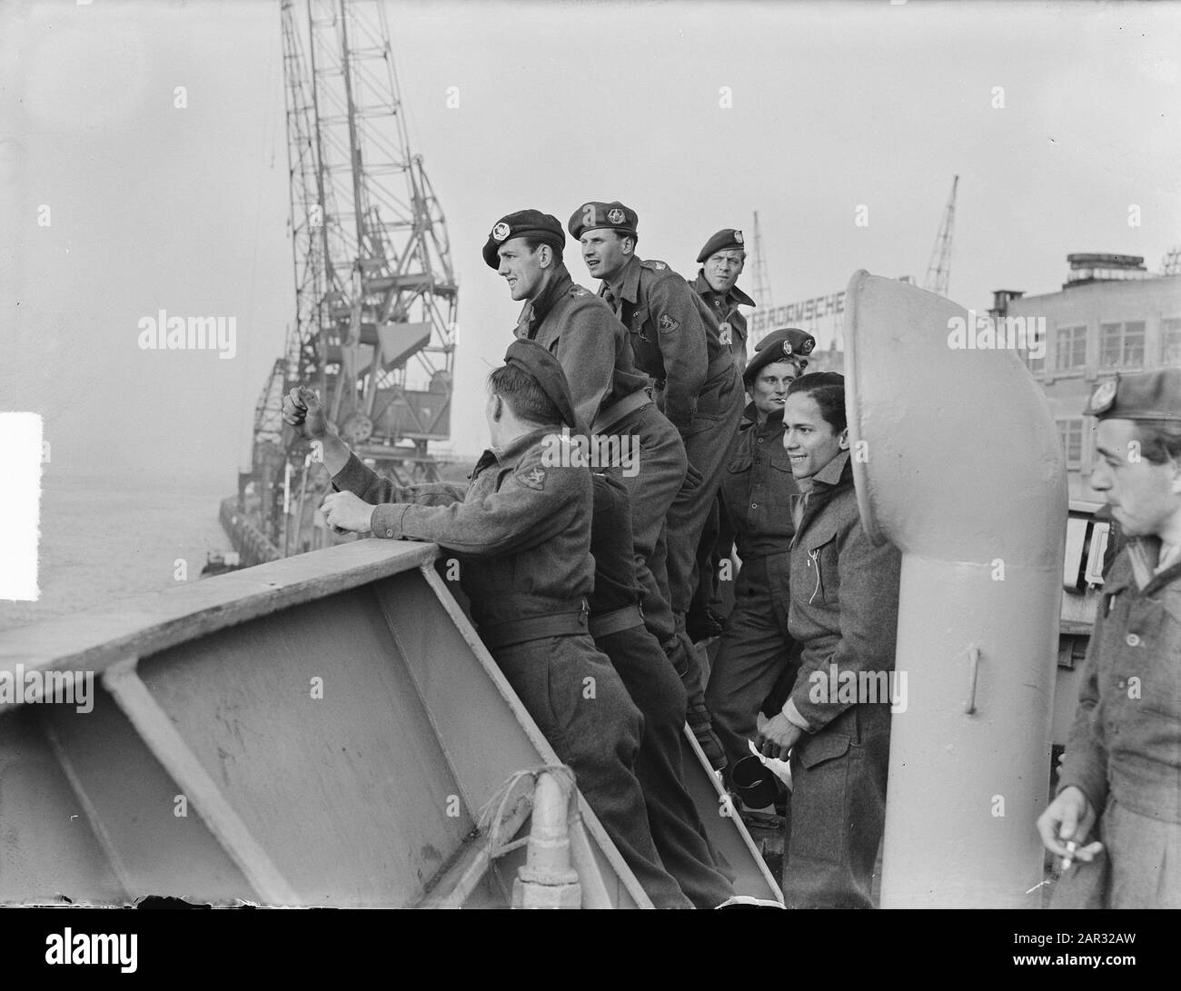 Departure of the volunteers Black and White Stock Photos & Images - Alamy