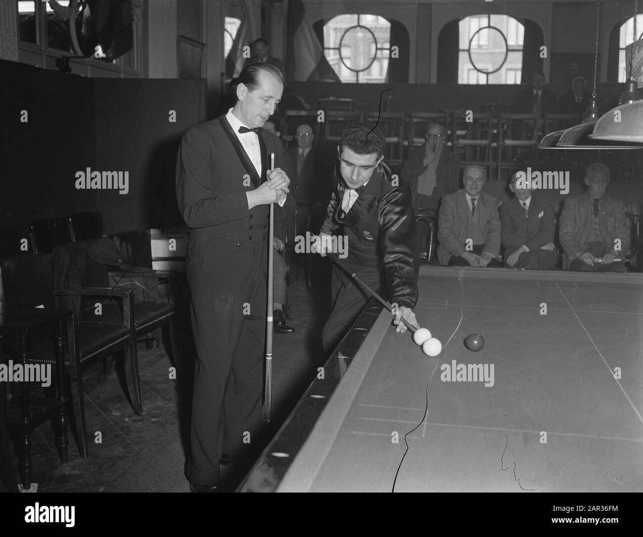 Poolrooms hi-res stock photography and images - Alamy