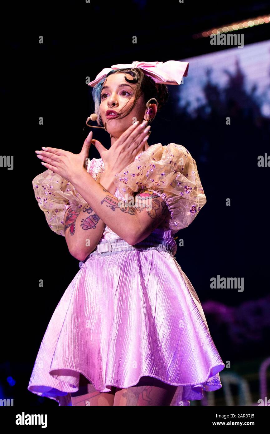 Melanie martinez milano hires stock photography and images Alamy