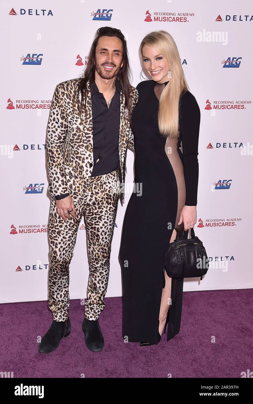 LOS ANGELES, CA - JANUARY 24: Nuno Bettencourt (L) Christina Chandler