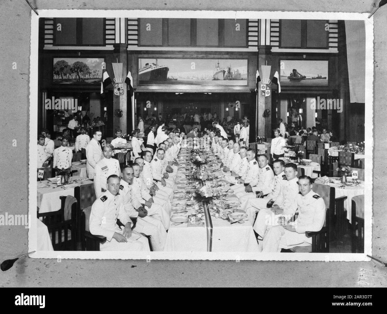 Annual Dinner Marine establishment Surabaya Date: 1940-1942 Location