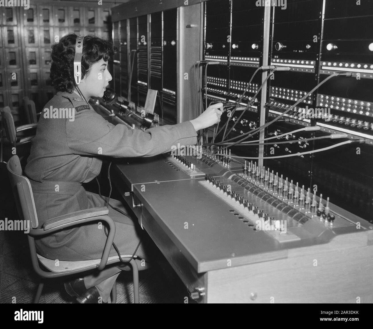 Reportage Reserve Milva  Reserve Milva Annotation: Telephonist at switchboard Date: 7 January 1957 Stock Photo