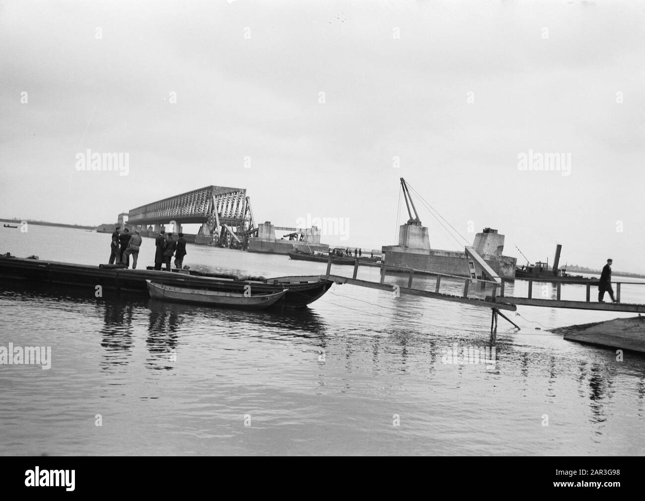 Infrastructure rehabilitation Black and White Stock Photos & Images - Alamy