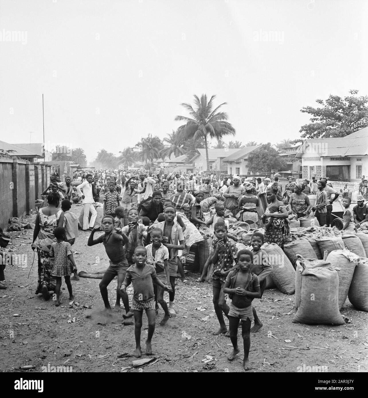 Zaire (formerly Belgian Congo) Streetscape in Kinshasa Date