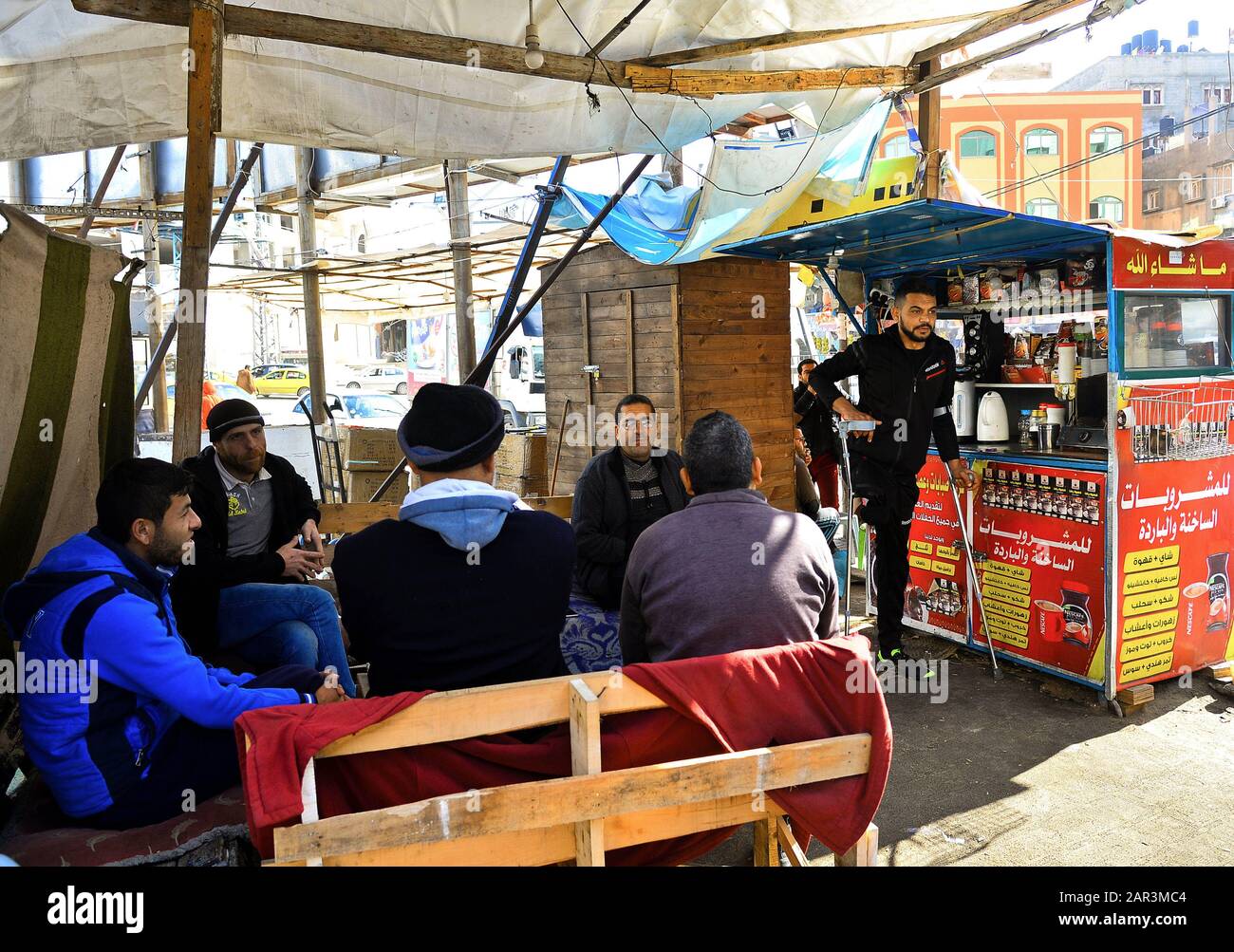 Small booth hi-res stock photography and images - Alamy
