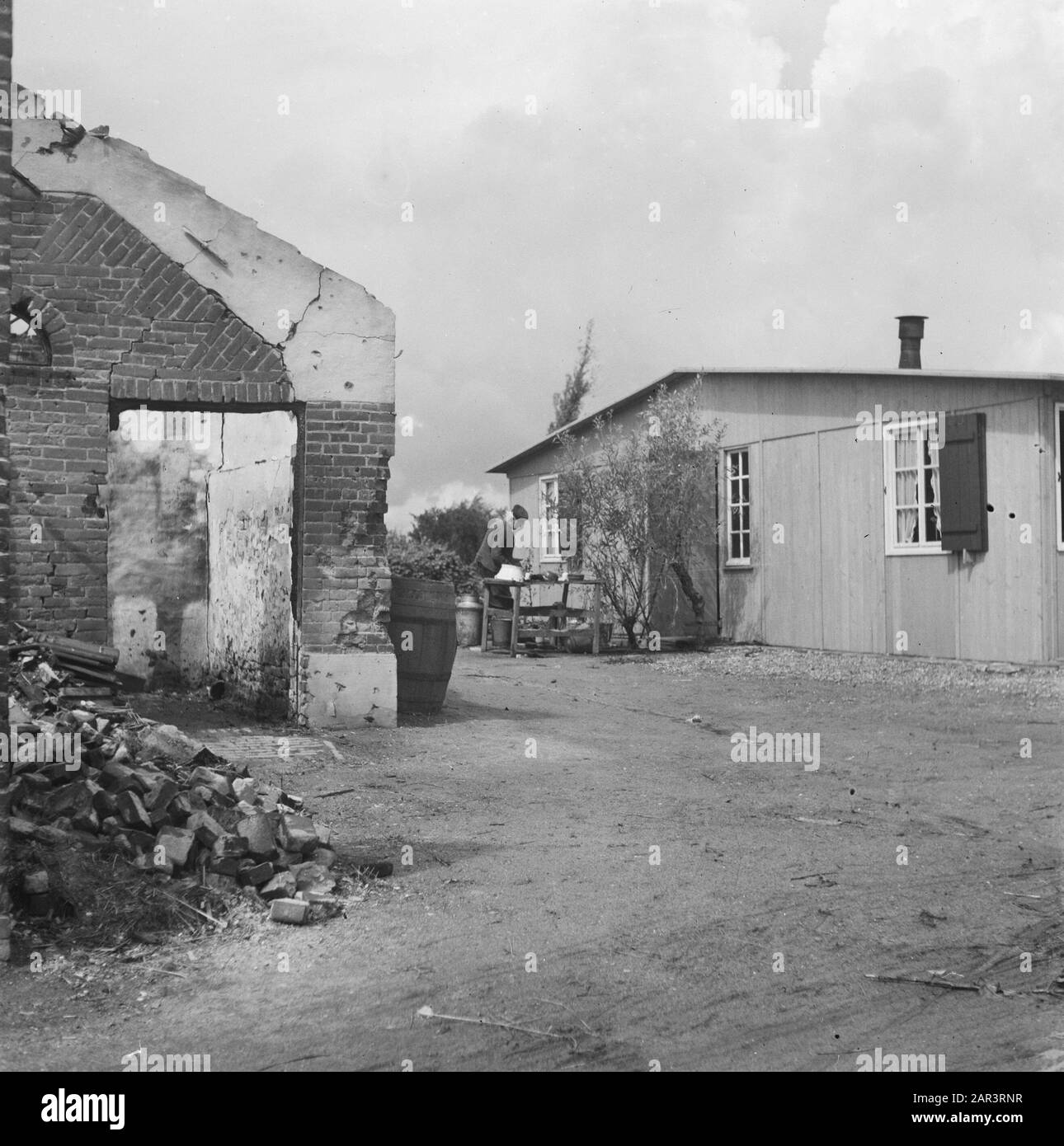 Devastations: Hedel  Vernielingen in Hedel Date: 1945 Location: Hedel Keywords: Second World War, destruction Stock Photo