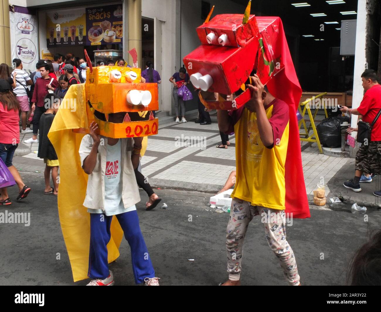Manila, Philippines. 25th Jan, 2020. Street kids perform their own
