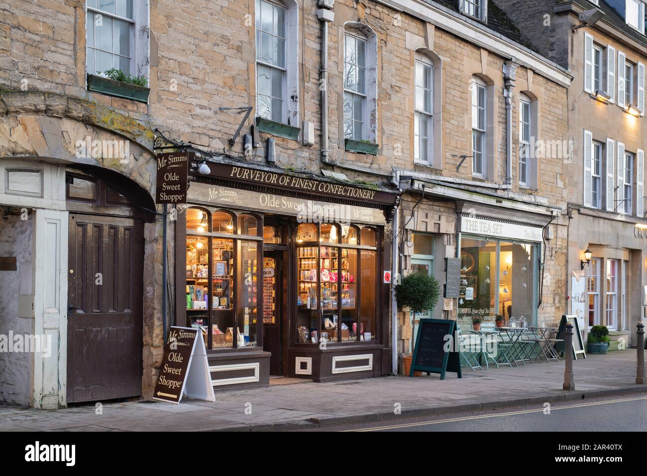 Chipping norton high street hires stock photography and images Alamy