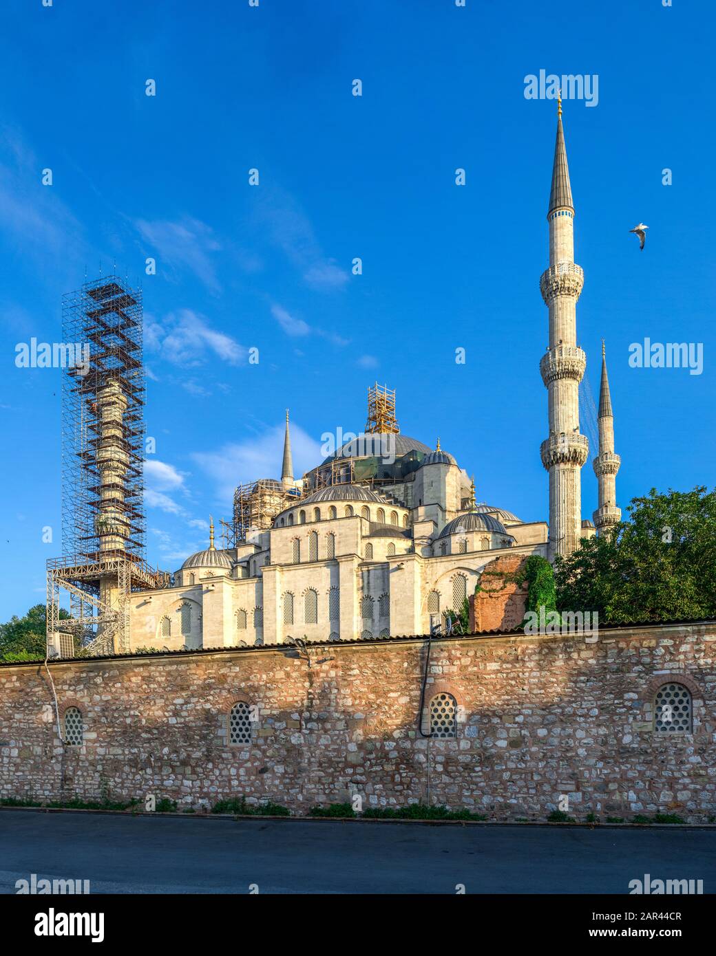 Sultan ahmad maydan fountain hi-res stock photography and images - Alamy