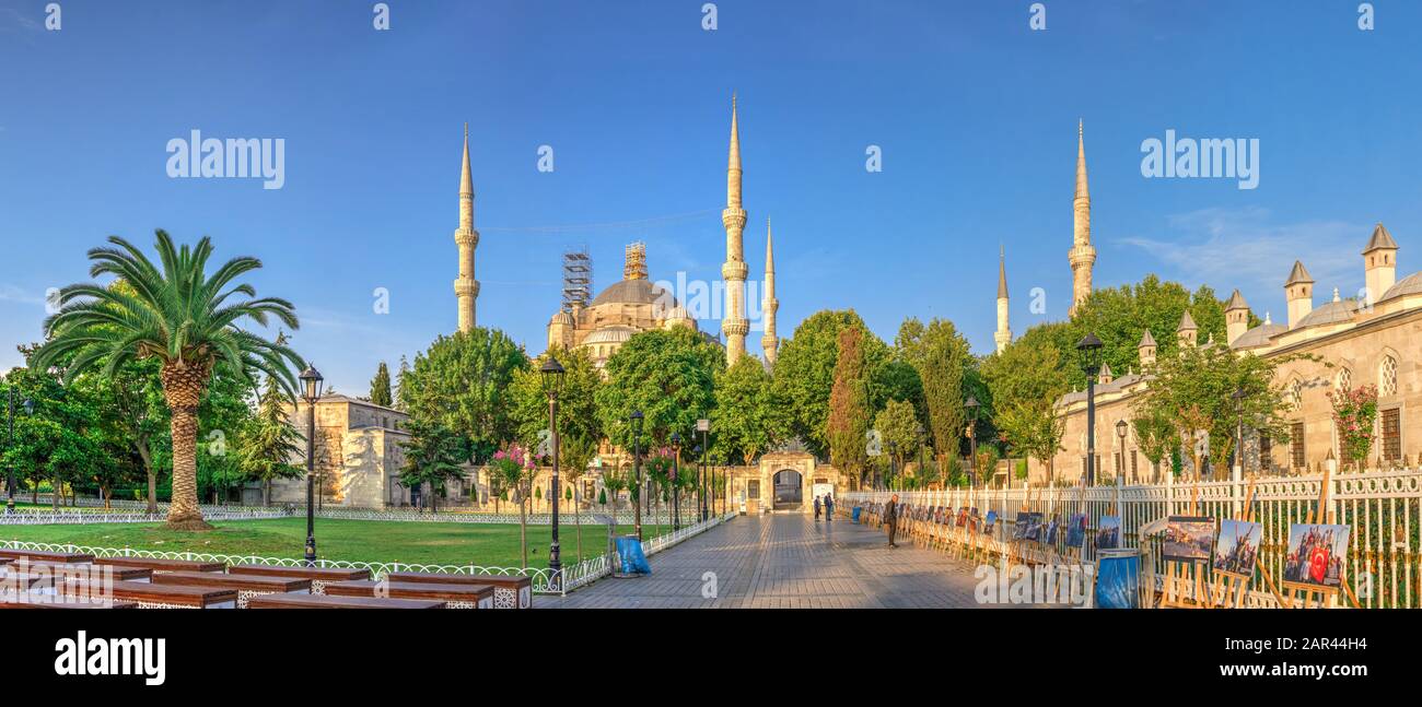 Sultan ahmad maydan fountain hi-res stock photography and images - Alamy