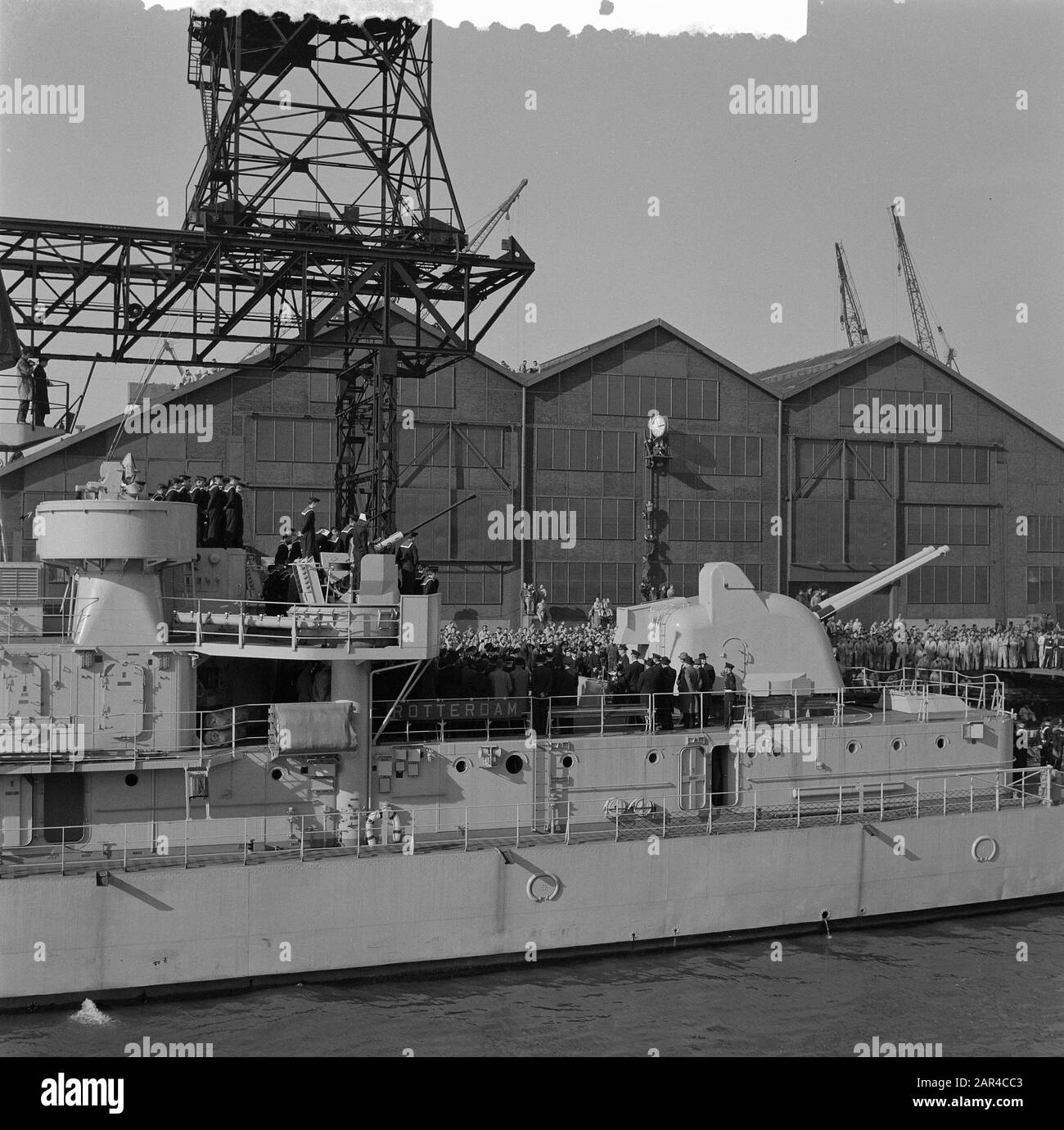 Continued commissioning submarine hunter Rotterdam at RDM Date: 28 February 1957 Keywords: Intermissions Institution name: RDM Stock Photo