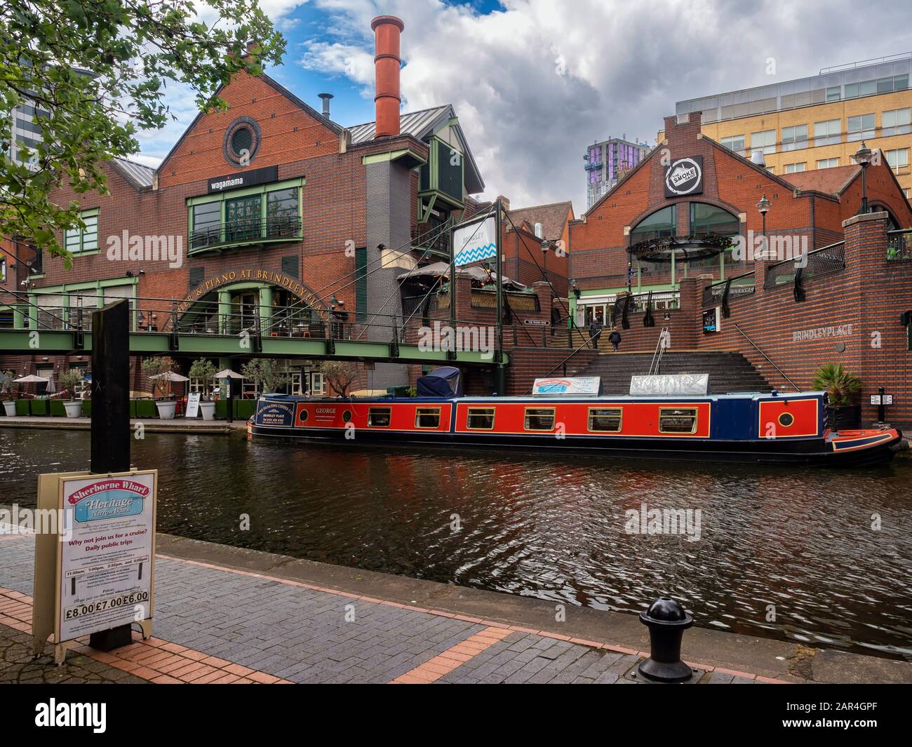 BIRMINGHAM, UK - MAY 28, 2019:  Floating Cafe on a narrowboat on the canal at Brindley Place. Stock Photo